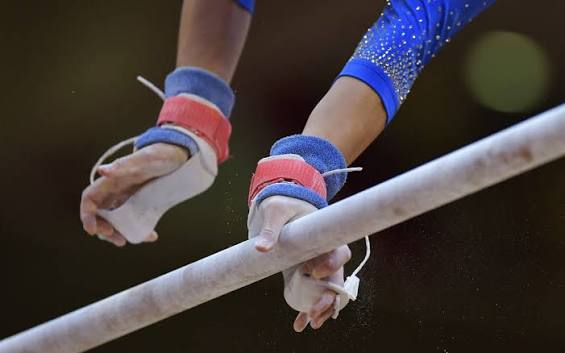 When we shall start use the grip in uneven bars with USA levels